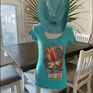 🍹 🦜 
NWOT Margaritaville 5 o'clock Somewhere Tee